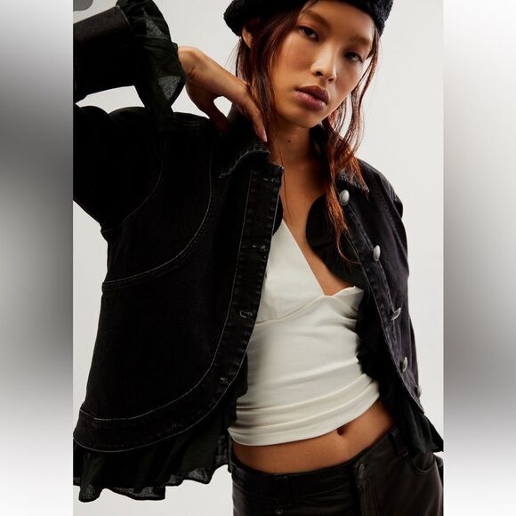 Free People Suki Black denim Jacket NWOT Medium - Picture 3 of 12